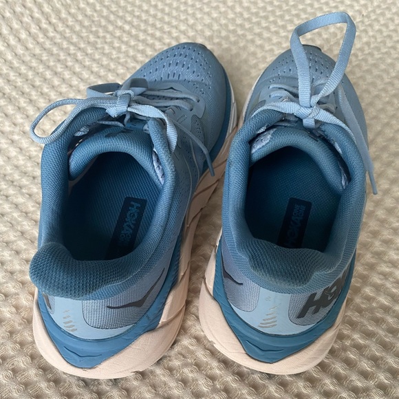 Arahi 5 hokas - Picture 6 of 8